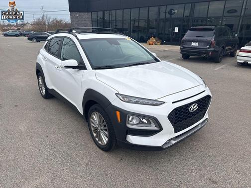 2021 Hyundai KONA SEL Plus