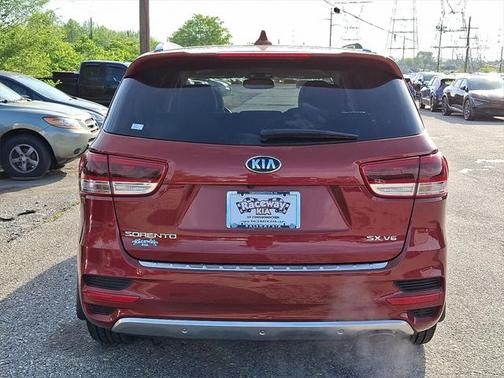 2018 Kia Sorento SX