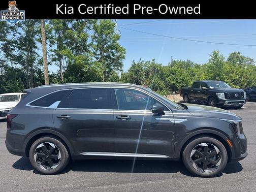Interstellar Gray 2025 Kia Sorento Hybrid EX