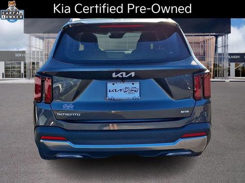 Interstellar Gray 2025 Kia Sorento Hybrid EX