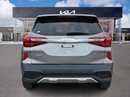 2023 Kia Seltos LX