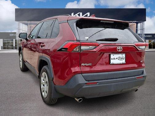 Pearl 2020 Toyota RAV4 LE