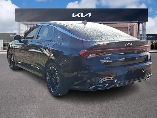 2022 Kia K5 GT-Line