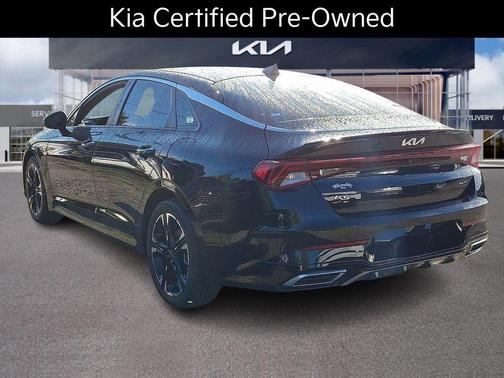 2022 Kia K5 GT-Line