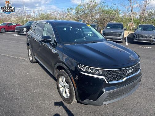 Ebony Black 2023 Kia Sorento LX