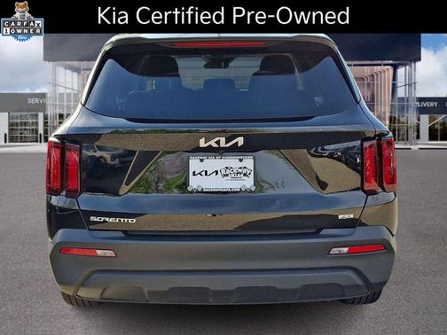 Ebony Black 2023 Kia Sorento LX