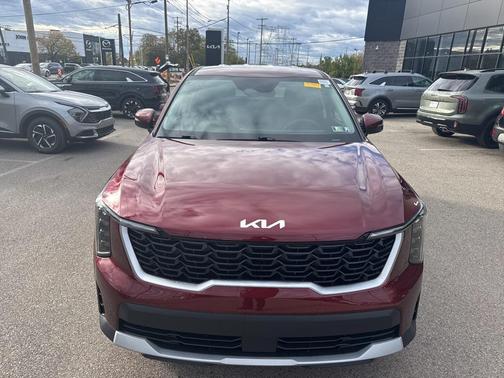 2025 Kia Sorento LX