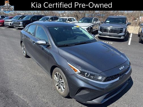Gravity Gray 2023 Kia Forte LXS