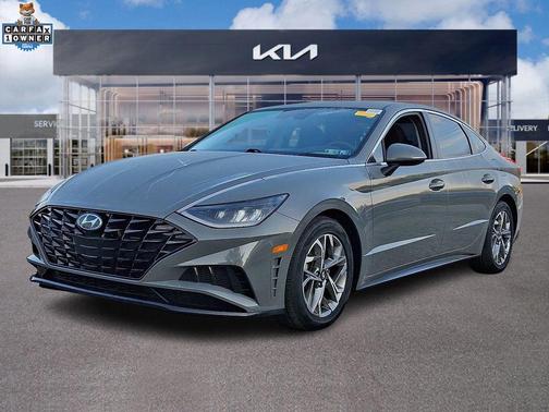 2022 Hyundai SONATA SEL