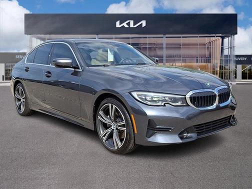 2022 BMW 330 xDrive