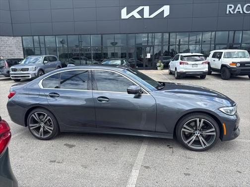 2022 BMW 330 xDrive
