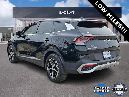 2023 Kia Sportage EX