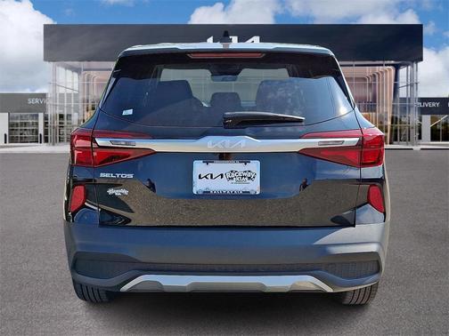 2023 Kia Seltos LX