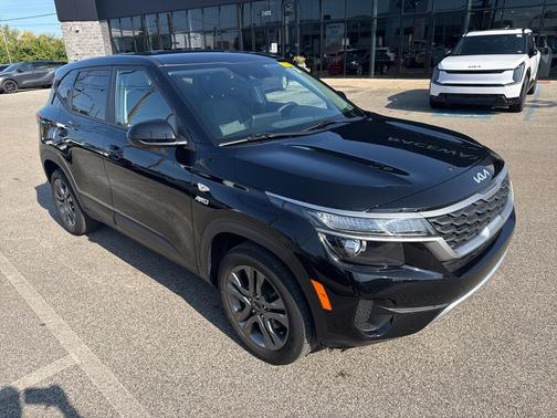 2023 Kia Seltos LX