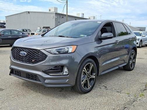 2022 Ford Edge ST