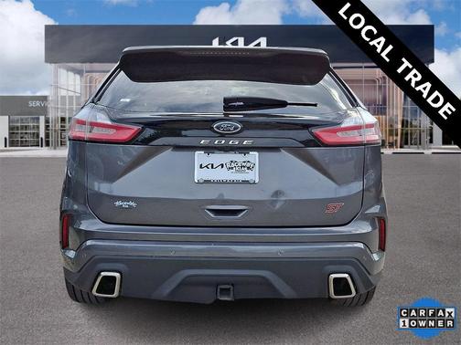 2022 Ford Edge ST