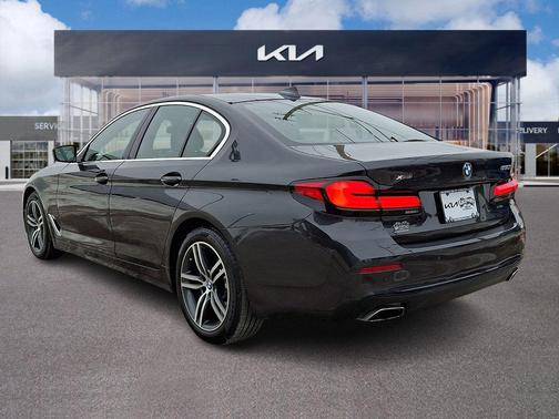 2021 BMW 530 xDrive