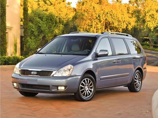 Midnight Black 2011 Kia Sedona EX