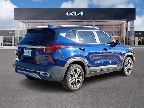 2022 Kia Seltos EX