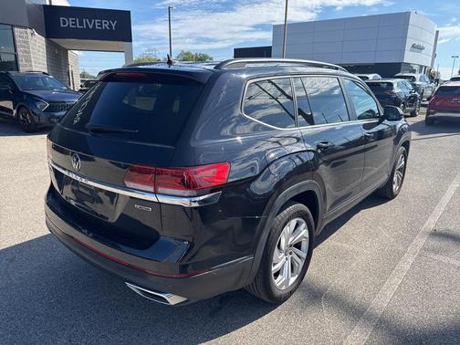 2021 Volkswagen Atlas 3.6L SE w/Technology