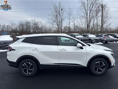 2023 Kia Sportage Hybrid LX