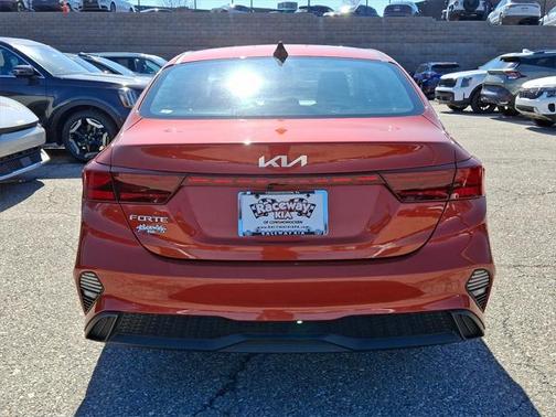 2022 Kia Forte LXS