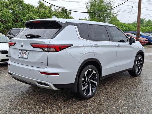 2024 Mitsubishi Outlander SE 2.5 S-AWC