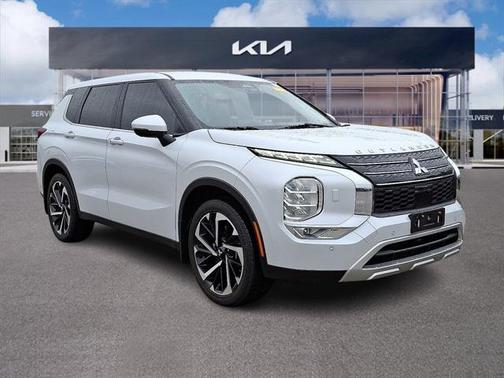 2024 Mitsubishi Outlander SE 2.5 S-AWC