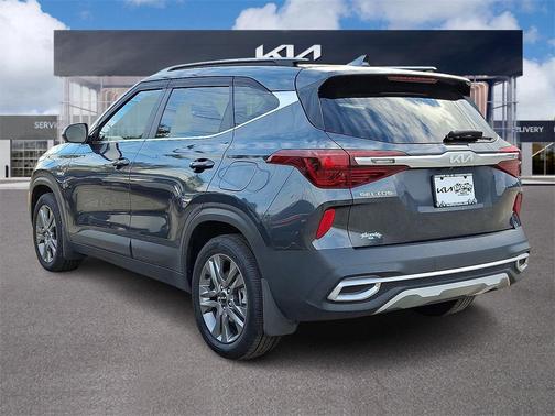 2022 Kia Seltos S