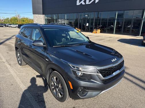 2022 Kia Seltos S