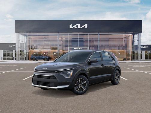 Interstellar Gray 2026 Kia Niro LX