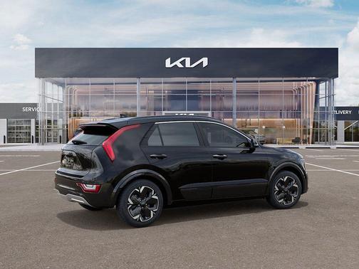 Aurora Black Pearl 2025 Kia Niro EV Wave