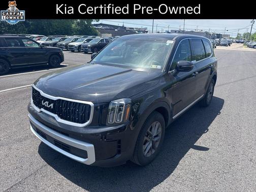 Ebony Black 2024 Kia Telluride LX