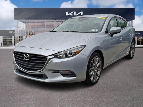 Sonic Silver Metallic 2018 Mazda Mazda3 Touring