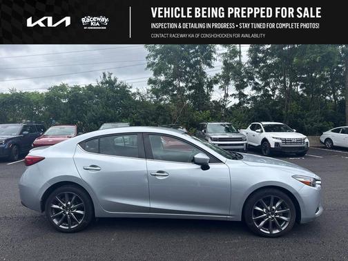 Sonic Silver Metallic 2018 Mazda Mazda3 Touring