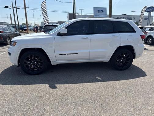 2021 Jeep Grand Cherokee Laredo