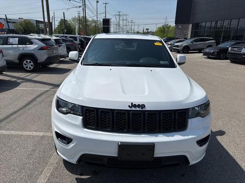 2021 Jeep Grand Cherokee Laredo