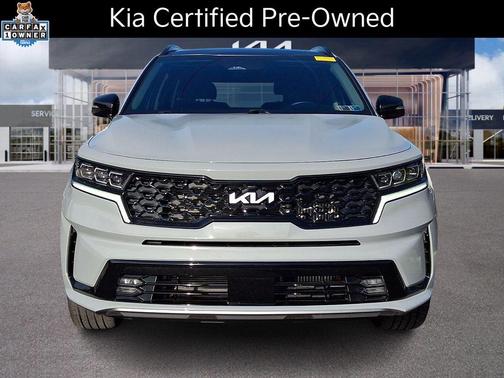 Wolf Gray 2023 Kia Sorento SX