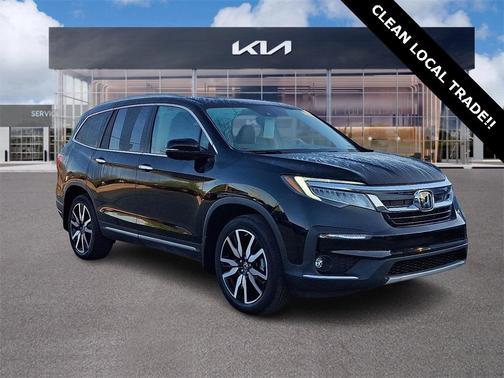 2022 Honda Pilot Touring 8-Passenger