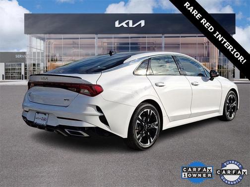 2024 Kia K5 GT-Line