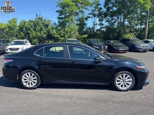 Midnight Black Metallic 2020 Toyota Camry LE
