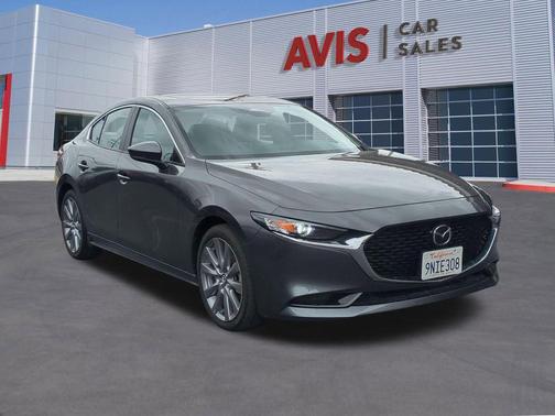 Machine Gray Metallic 2025 Mazda Mazda3 FWD w/Preferred Package