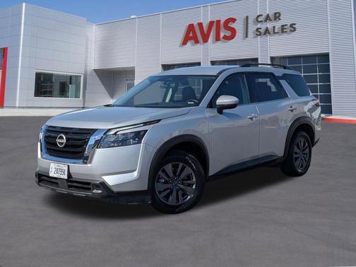 2024 Nissan Pathfinder SV 4WD