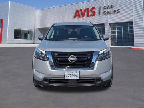 2024 Nissan Pathfinder SV 4WD
