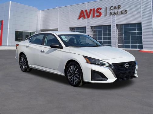 2025 Nissan Altima 2.5 SV