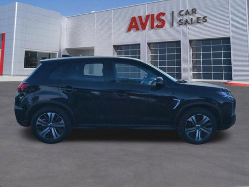 Labrador Black Pearl 2025 Mitsubishi Outlander Sport SE