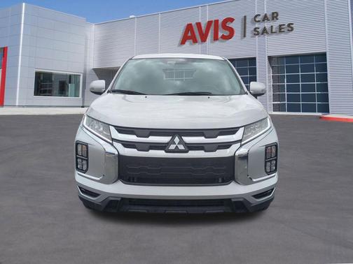 Alloy Silver Metallic 2025 Mitsubishi Outlander Sport SE