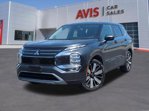 Gray 2025 Mitsubishi Outlander SE S-AWC