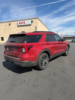 Rapid Red Metallic TC 2025 Ford Explorer ST-Line