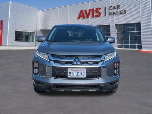 Mercury Gray Metallic 2025 Mitsubishi Outlander Sport SE